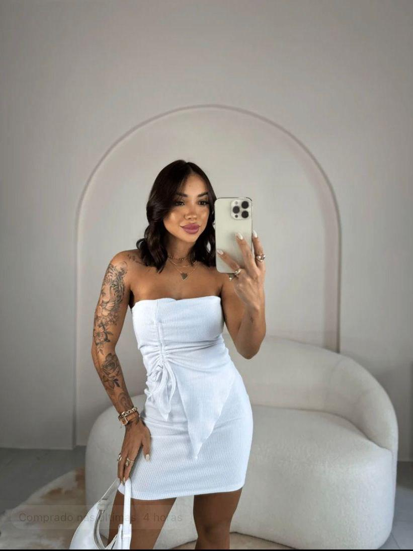 Conjunto Feminino Anarruga Premium Cropped Batinha Tomara que Caia e Saia Curta Franzida na Lateral