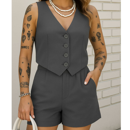 CONJUNTO FEMININO SOCIAL EN ALFAIATARIA PERFEITO PARA TRABALHO OU PASSEIO COLETE E SHORTS